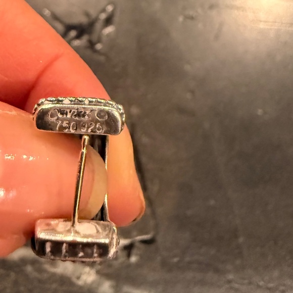 Authentic LAGOS Caviar Silver and 18K Gold Huggie Hoop Earring - Picture 7 of 9